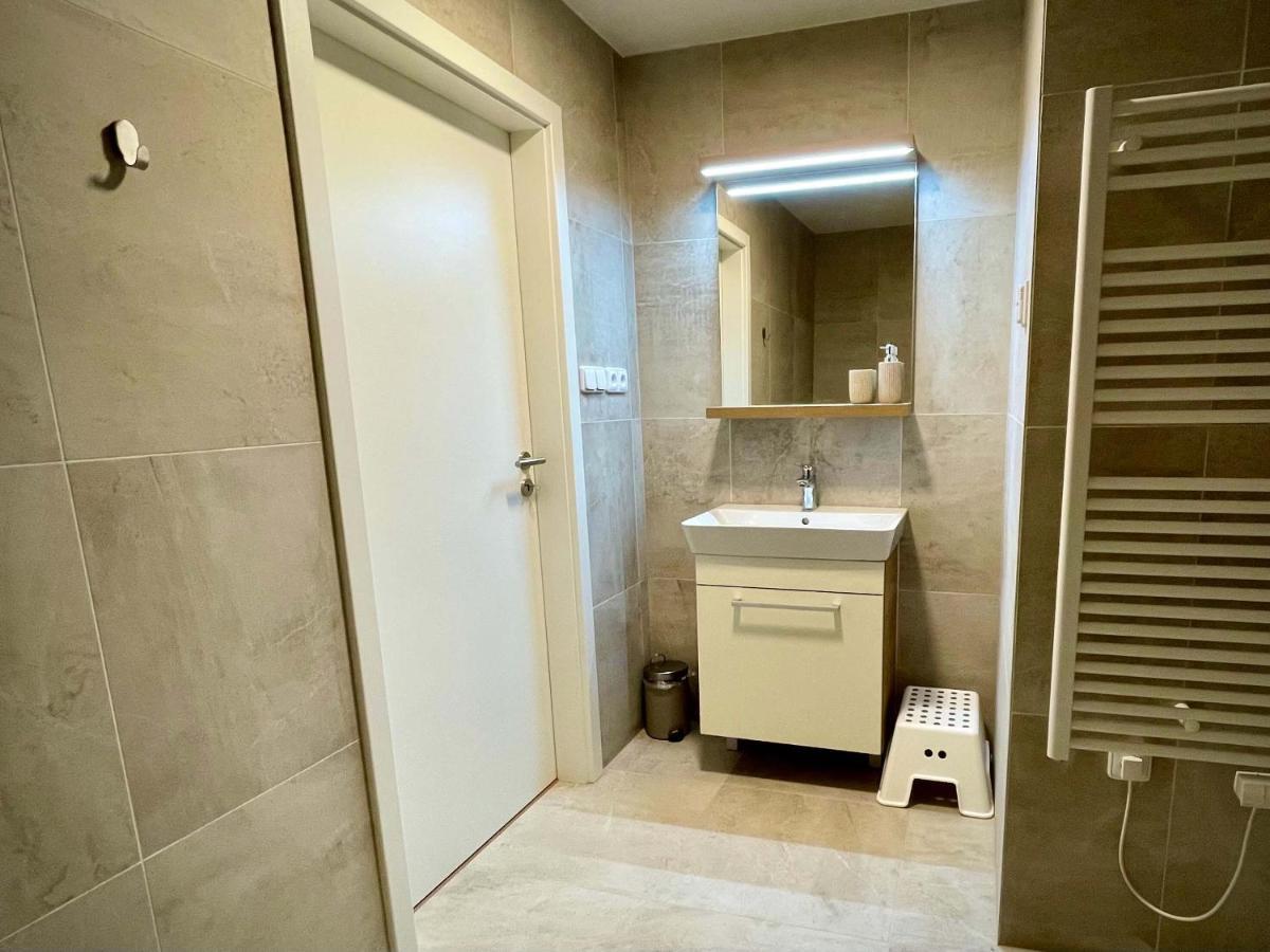 Polansky Dvur Apartment Velke Karlovice Ngoại thất bức ảnh
