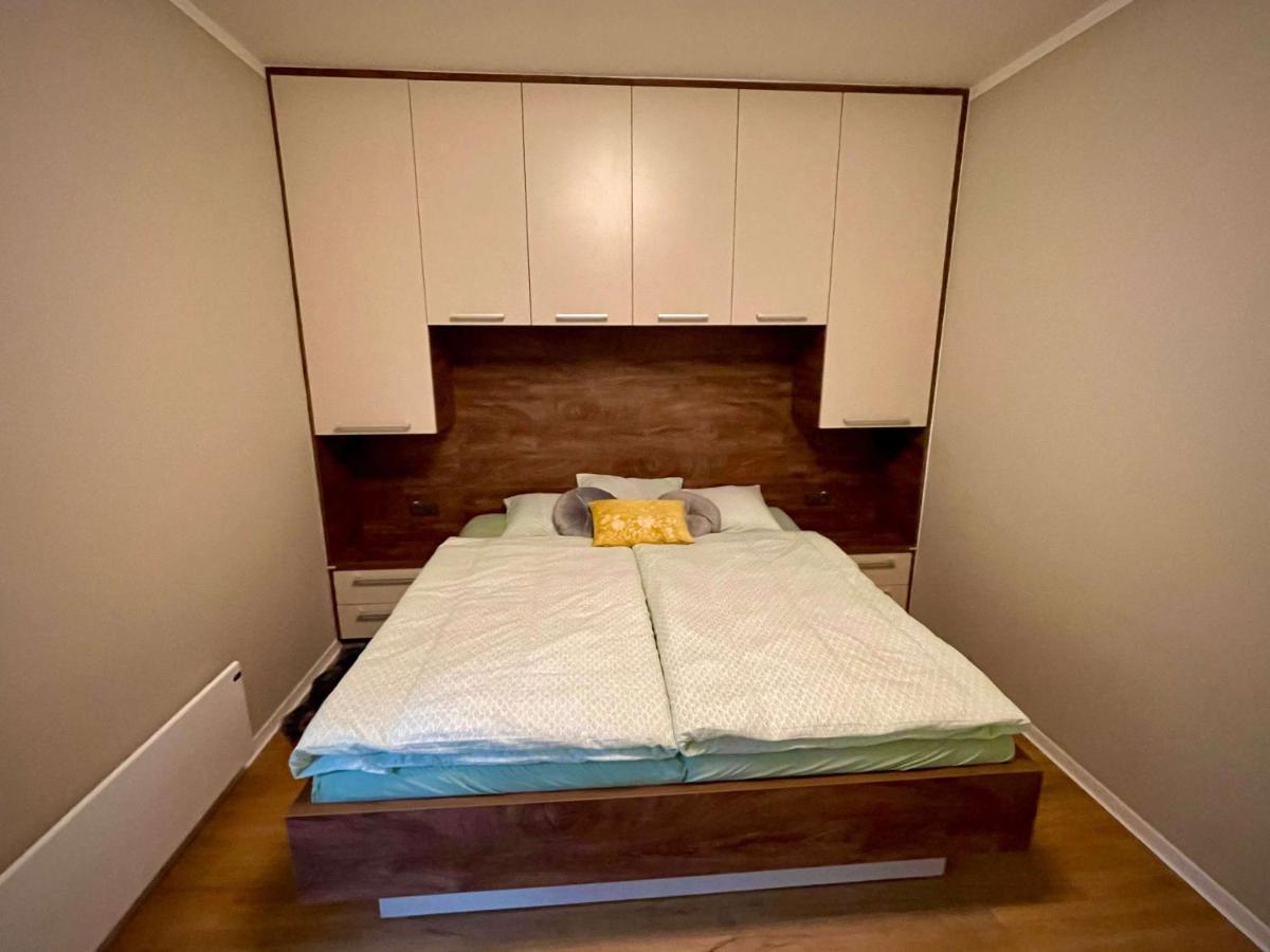Polansky Dvur Apartment Velke Karlovice Ngoại thất bức ảnh