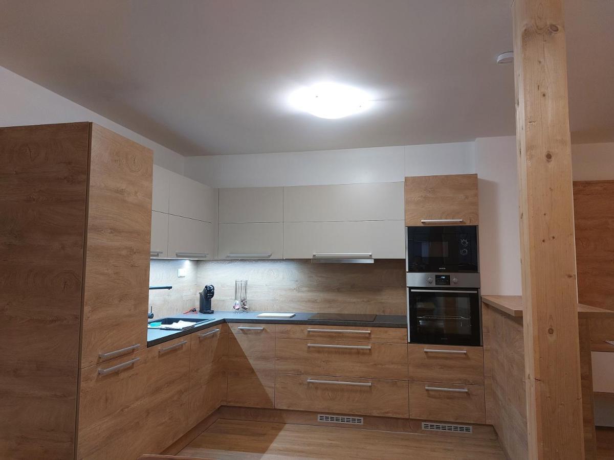 Polansky Dvur Apartment Velke Karlovice Ngoại thất bức ảnh