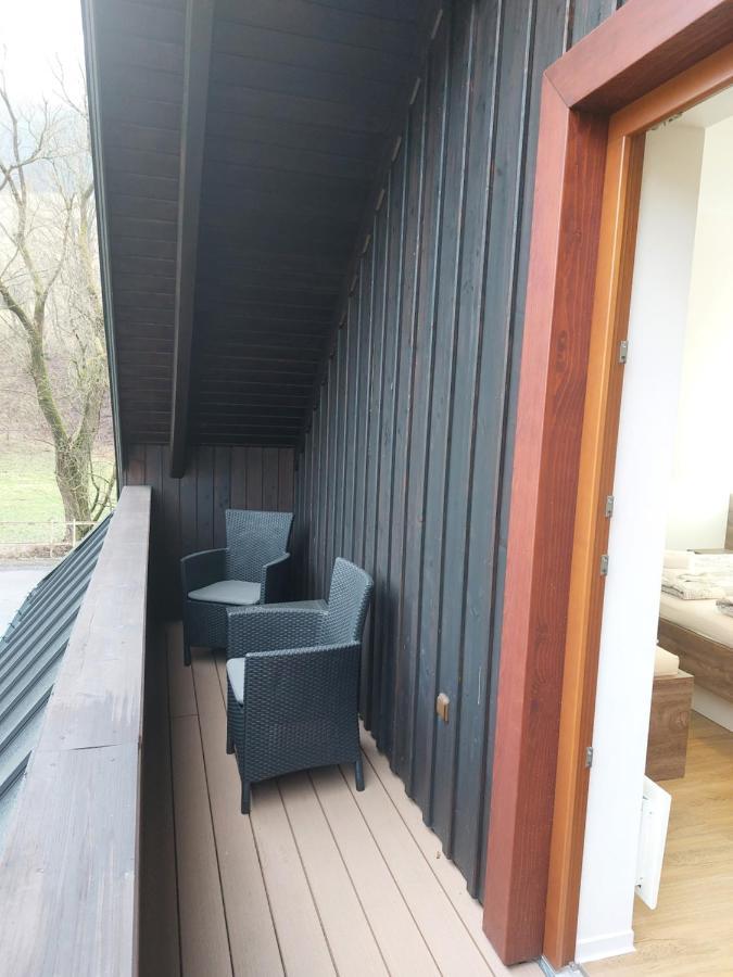Polansky Dvur Apartment Velke Karlovice Ngoại thất bức ảnh
