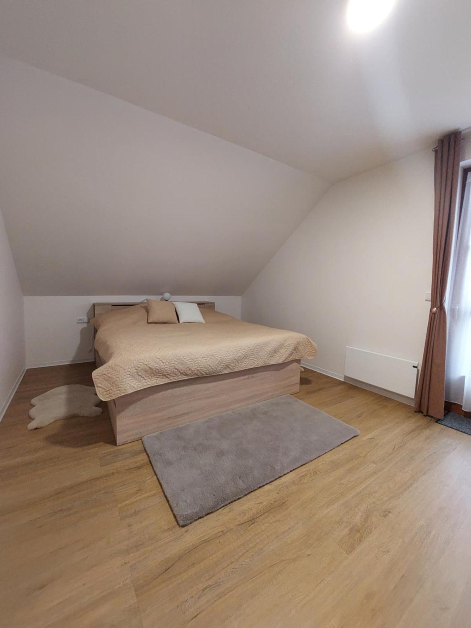 Polansky Dvur Apartment Velke Karlovice Ngoại thất bức ảnh